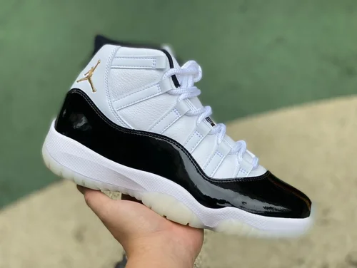 Air Jordan 11 Defining Moments CT8012-170