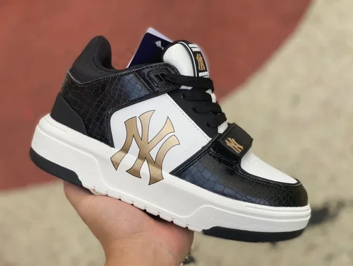 MLB Denim Black Gold NY Print Casual Shoes 3ASXCDN3N GP005