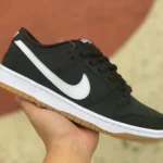 Nike Dunk SB Low Black White Gum CD2563-001