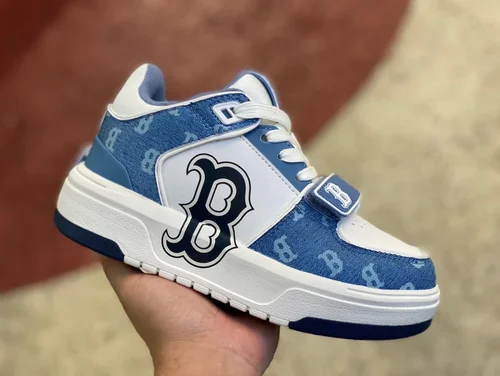 MLB White Blue NY Print Casual Shoes 3ASXCDN3N