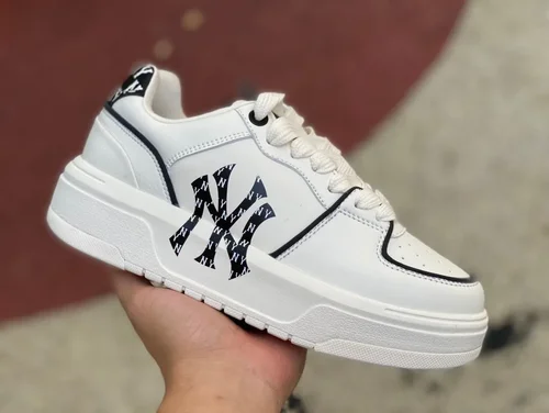 MLB White Black NY Print Casual Shoes 3ASXCDN3N GP007