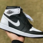 Air Jordan 1 High DZ5485-010 Reverse Panda Pure Version