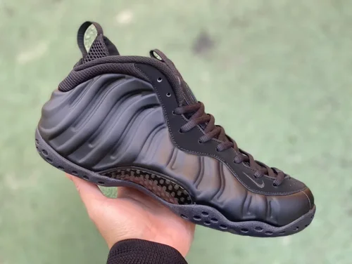 Nike Air Foamposite One Sneakers in Black Warrior