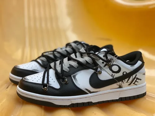 Nike Dunk Low Retro Black Deconstructed Graffiti DD1391-100