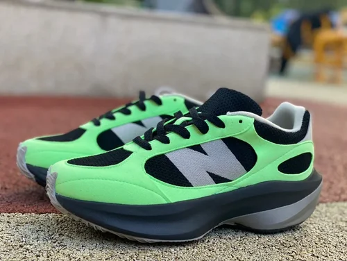 New Balance Black Green Retro Casual Shoes UWRPDKOM