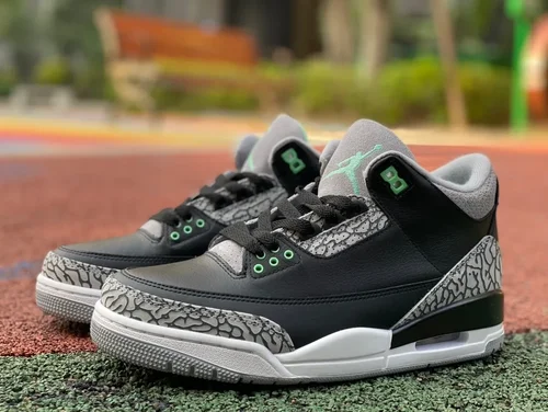 Air Jordan 3 Green Glow CT8532-031 Black Green