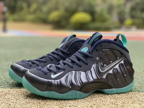 Nike Air Foamposite Pro Sneakers in Obsidian