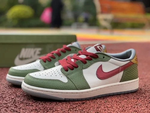 Air Jordan 1 Low FN3727-100 CNY Dragon Year White Green Retro