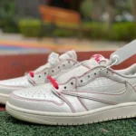 Travis Scott x Air Jordan 1 Low Golf DM7866-601 White Red Cracked Reverse Swoosh