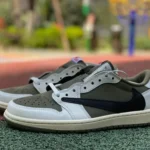 Travis Scott x Air Jordan 1 Low Golf DM7866-200 Black White Green Reverse Swoosh