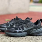 Nike V2K Run Black Retro Sneakers FN6703-001