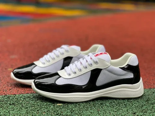 PRADA Black White Patent Leather Low Top Casual Sneakers