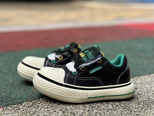 Disney x OLD ORDER Mickey Mouse Low-Top Canvas Shoes Black Green Yellow