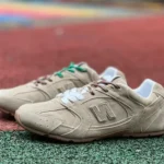 NB 530MIU Beige New Balance x MIU MIU 530 Retro Running Shoes