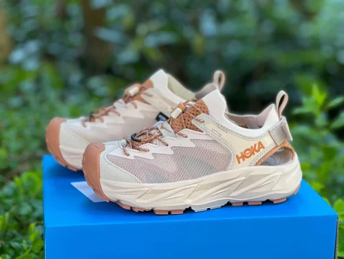 Hoka One One Hopara 2 Beige Brown