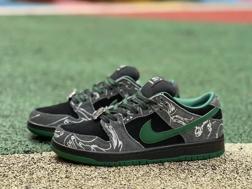 There Skateboards x Nike Dunk SB Black Green HF7743-001