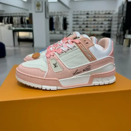 Louis Vuitton Trainer Pink Pebble