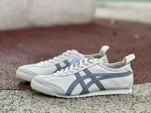 Onitsuka Tiger Mexico 66 Low-Top Sneakers in Beige & Grey