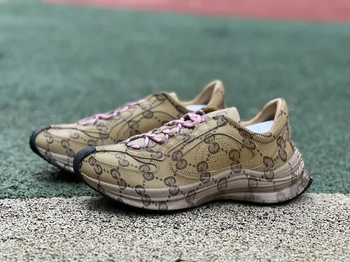 Gucci Run Washed Brown Pink