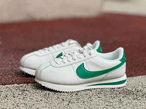 Nike Cortez White Green Classic Sneakers DM4044-104