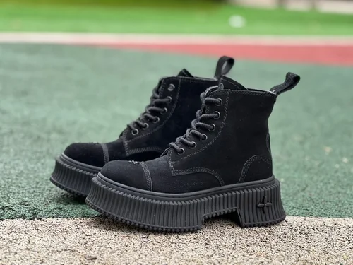 SMFK High Top Black Sneakers