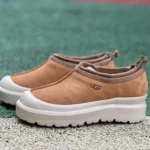 UGG Neumel Weather Hybrid Brown White Low Top Boots