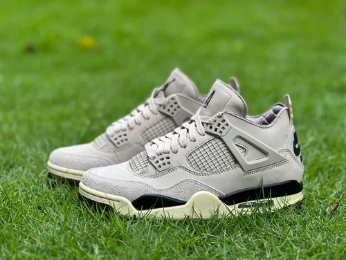 A Ma Maniere x Air Jordan 4 FZ4810-200 Grey Pink