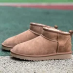 UGG Flat Sole Brown Mid Top Boots