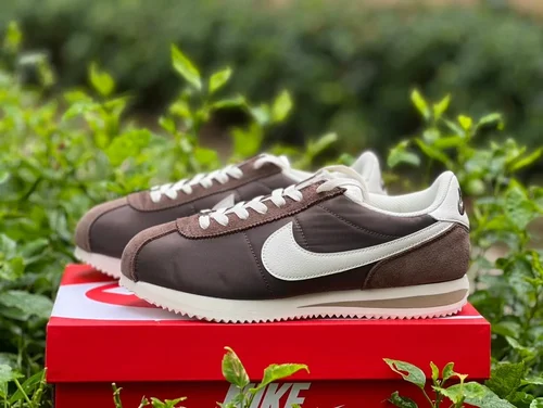 Nike Cortez Brown Classic Sneakers DZ2795-200