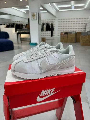 Nike Cortez Silk Grey FV5420-001