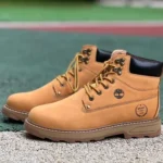 Timberland Courmayeur Valley Work Boots in Brown