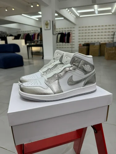 Air Jordan 1 Mid FN5031-100 Silver White Mid-Top