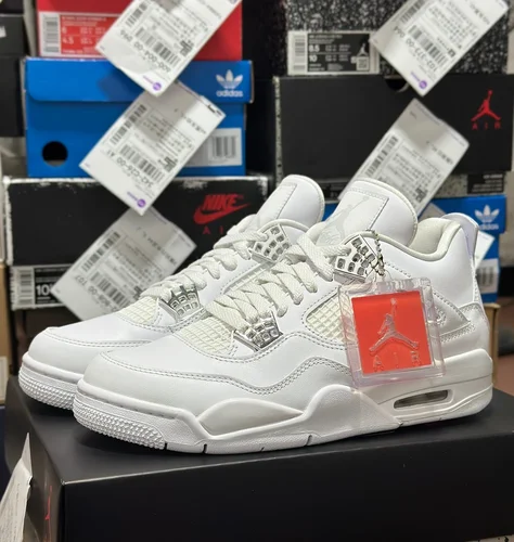 LJR AJ4 White Cat