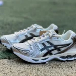 Asics Gel-Kayano 14 in Silver and White