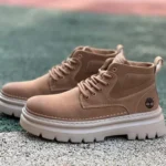 Timberland Mid-Top Boots in Brown