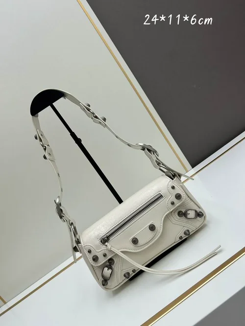 11 Balenciaga Single Shoulder Crossbody Bag Women Luxury Designer