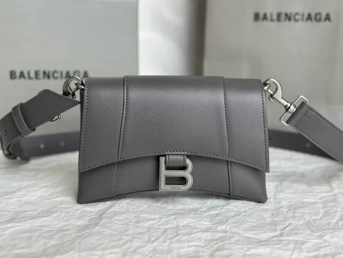 Balenciaga Downtown Original Shoulder Bag Authentic Luxury