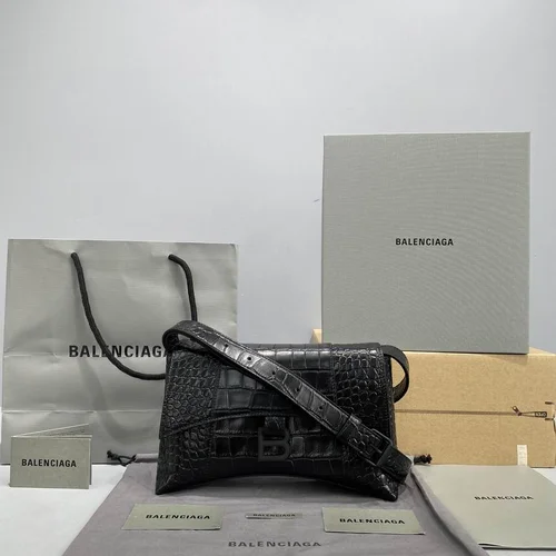 Balenciaga Downtown Original Shoulder Bag Authentic Luxury