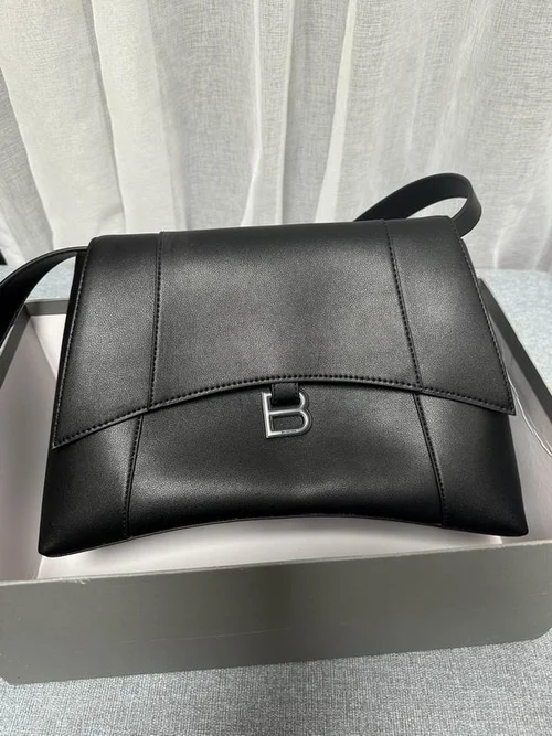 Balenciaga Downtown Original Shoulder Bag Authentic Luxury
