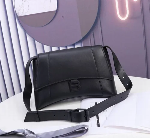 Balenciaga Downtown Original Shoulder Bag Authentic Luxury