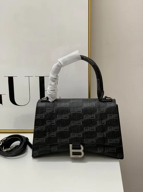 11 Balenciaga Women's Everyday Handbag Luxury Designer Leather