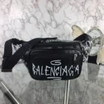 11 Balenciaga Everyday Waist Bag Women Men Luxury Belt Bag