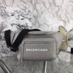 11 Balenciaga Everyday Waist Bag Women Men Luxury Belt Bag