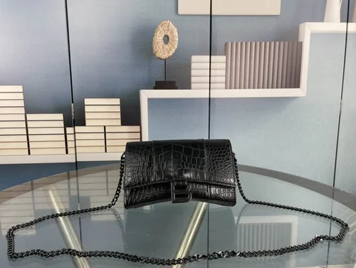 11 Balenciaga Downtown Small Shoulder Bag Women Designer Leather