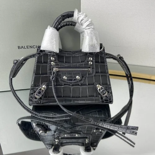 Balenciaga Le Cagole Medium Shoulder Bag Original Studded Leather
