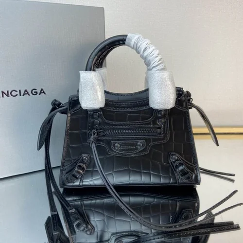 Balenciaga Le Cagole Medium Shoulder Bag Original Studded Leather