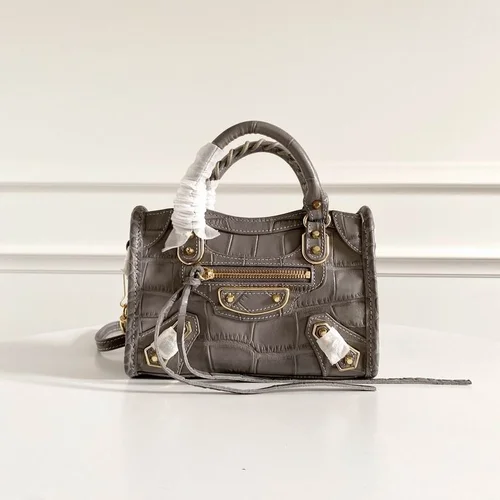 Balenciaga Le Cagole Medium Shoulder Bag Original Studded Leather