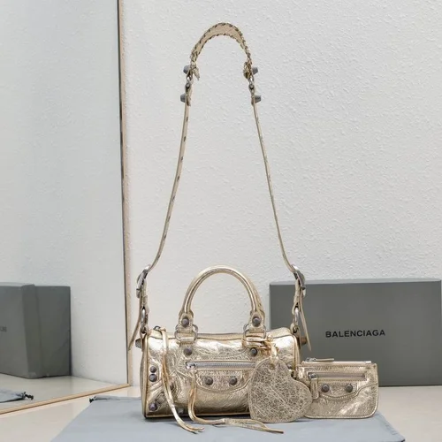 Balenciaga Le Cagole Medium Shoulder Bag Original Studded Leather