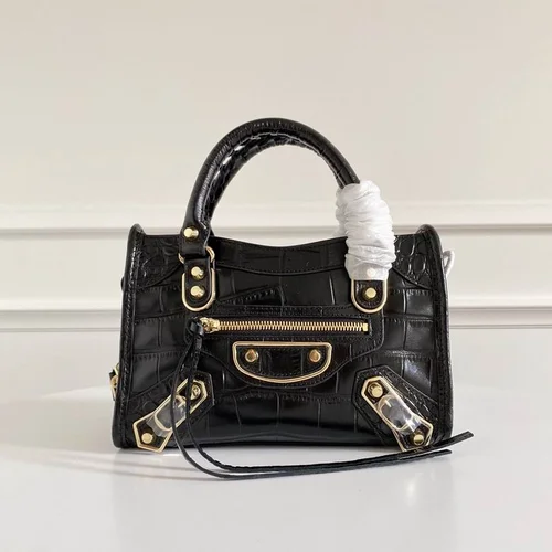Balenciaga Le Cagole Medium Shoulder Bag Original Studded Leather