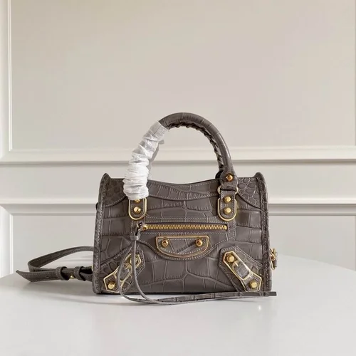 Balenciaga Le Cagole Medium Shoulder Bag Original Studded Leather